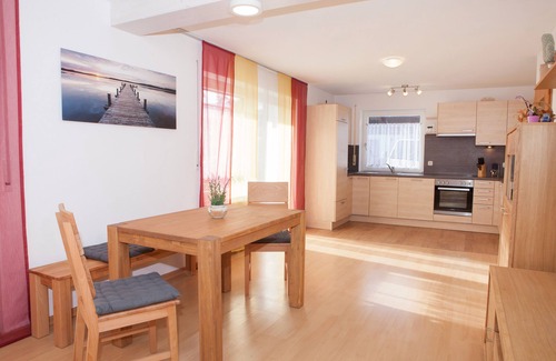 Fuessen Apartamento | Tranquilo, TV, WiFi, terraza, lago, parking.