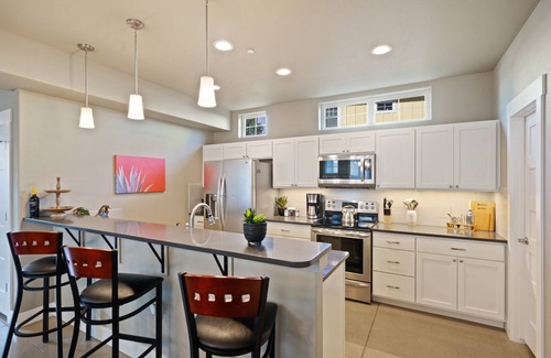 Fort Collins Casa | Quiet Urban Community – Designer Home W/ Hot Tub!