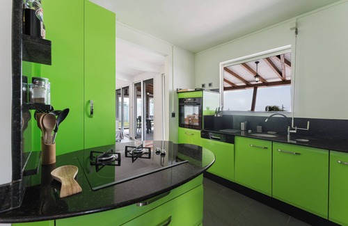 Sainte-Anne Villa | Quiet villa with pool, jacuzzi, sea view, for 8pers