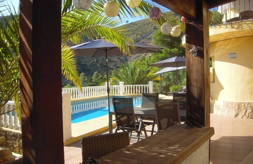 Jalón Villa | Villa tranquila con piscina privada