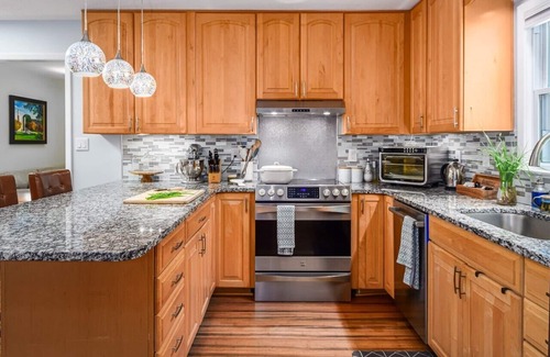 Chapel Hill Casa | Quiet Wooded Oasis 6 minutes from UNC
