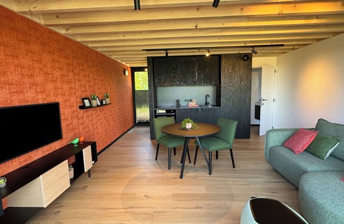 Bohon Casa | Quietly located lodge for 2 with a shared pool