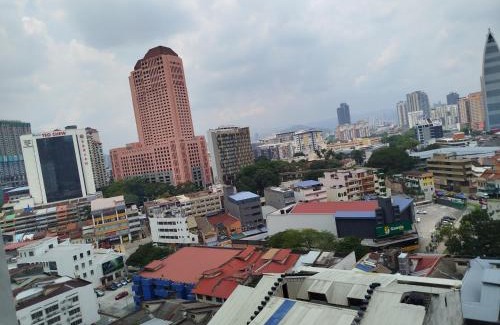 Kuala Lumpur City Centre Hotel | Quill KLCC Suites By City Home