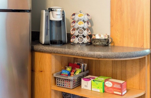Quincy Apartamento | Quincy Beach Home Next to Boston & T, Free Parking