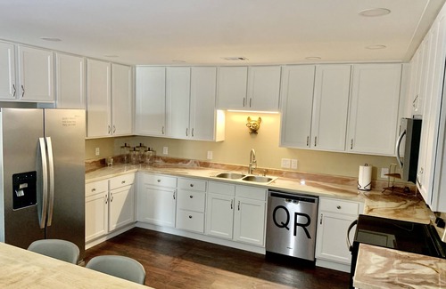 Perry Casa | Quincy Ranch ~ Pet Friendly 3 bedroom 2 bath home