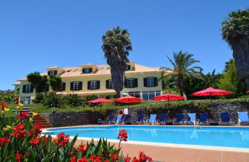 Estreito da Calheta Hotel | Quinta Alegre