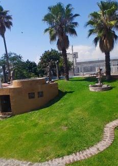 Tres de Mayo Casa | Quinta Cristina Burgos