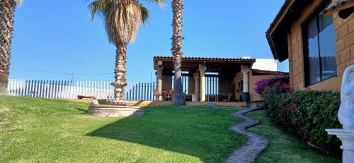 Tres de Mayo Casa | Quinta Cristina Burgos