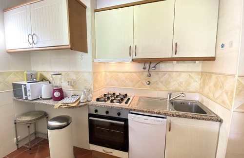Branqueira Apartamento | Quinta DA Balaia Garden by Homing
