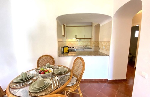 Branqueira Apartamento | Quinta DA Balaia Garden by Homing