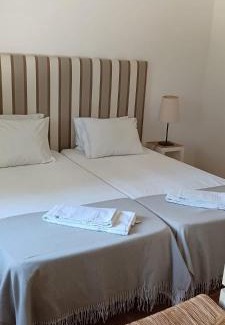 Lagoa e Carvoeiro Casa | Quinta de Loubite