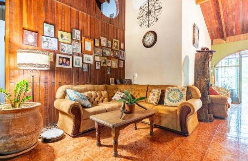 Nuevo Colón Cama Y Desayuno | Quinta mi Tata B&B