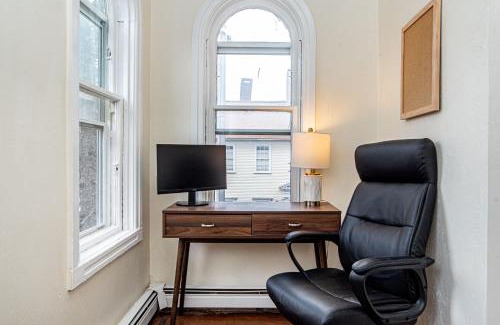 College Hill Apartamento | Quintessential New England loft next to Brown