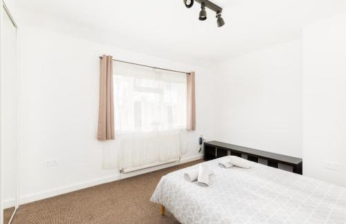 Cradley Casa | Quinton Essentials