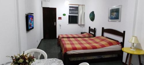 Centro Apartamento | Quitinete a poucos passos da Praia no ponto mais central da cidade.