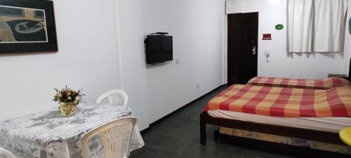 Centro Apartamento | Quitinete a poucos passos da Praia no ponto mais central da cidade.