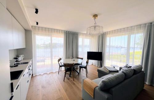Parnu Apartamento | Rääma 7D-2 suure rõduga kahetoaline külaliskorter Pärnu jõe ääres