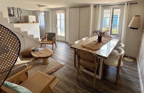 Loix Casa | Ré authenticity: welcoming charm