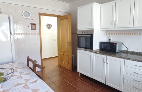 Lousa Apartamento | rés do Cháo da Montanha Mágica, Deixe-se Encantar