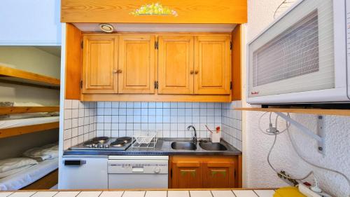 Flaine Apartamento | Résidence Andromede - Studio rénové · Proche des pistes · Balcon · Casier à ski MAE-7411