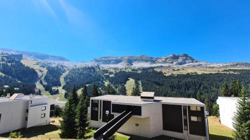 Flaine Apartamento | Résidence Andromede - Studio rénové · Proche des pistes · Balcon · Casier à ski MAE-7411