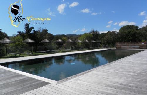 Santa Giulia Apartamento | Résidence Cala Sultana N62 - 4 pers avec Piscine chauffée- accès privé à la Plage de SANTA GIULIA