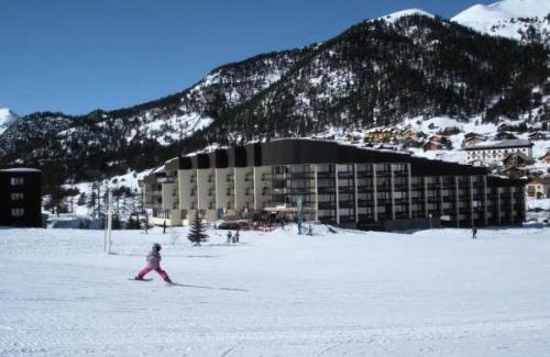 Montgenevre Apartamento | Résidence Chalmettes - Studio 2/4 personnes - SKIS AUX PIEDS MAE-8994