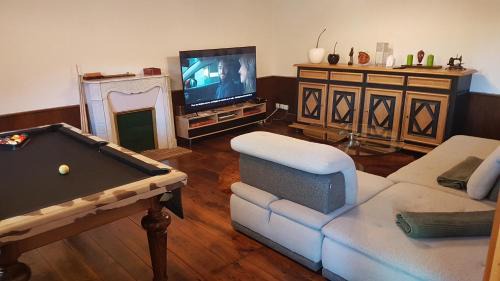 Brommat Casa | Résidence de Suzanne Gîte avec sauna privatif