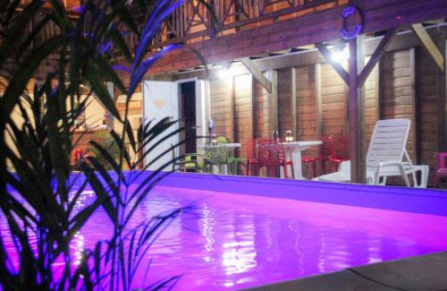 Sainte-Anne Apartamento | Résidence Fruit de la Passion Rose