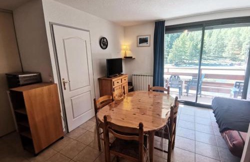 Reallon Apartamento | Résidence Gardette - Agréable T2 6 couchages avec wifi à Réallon A11 MAE-8601