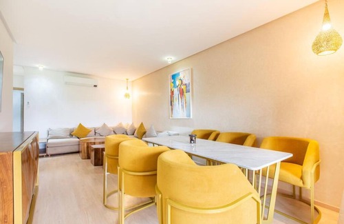 Menara Apartamento | Résidence Golfique PJ, jardin, piscine
