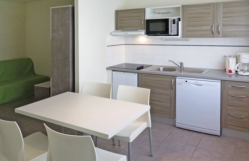Vieux-Boucau-les-Bains Apartamento | Résidence Lagocéan T2 Classic by Interhome