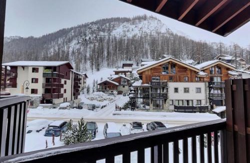 Val-d'Isere Apartamento | Résidence Le Chantelouve - Studio cabine avec mezzanine pour 5 personnes à Val d'Isère à 300m du centre du village et 450m des pistes MAE-1805