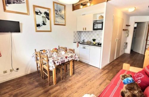 Val-d'Isere Apartamento | Résidence Le Chantelouve - Studio cabine avec mezzanine pour 5 personnes à Val d'Isère à 300m du centre du village et 450m des pistes MAE-1805