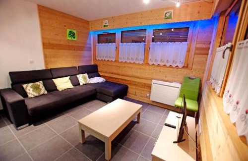 Champagny-en-Vanoise Apartamento | Résidence Le Seillon - 3 Pièces pour 6 Personnes MAE-3325