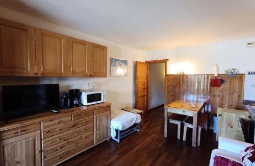 Montgenevre Apartamento | Résidence Le Sommet - Appartement avec terrasse et jardinet - Belle vue - Parking couvert MAE-9094