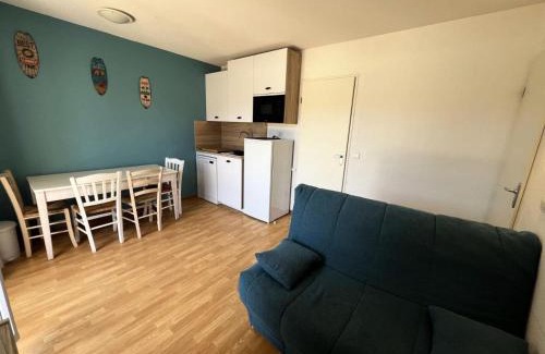 Le Verdon-sur-Mer Apartamento | Résidence Les Vertmarines - 226 - Appartement tout confort en résidence avec piscine au Verdon sur Mer MAE-9133