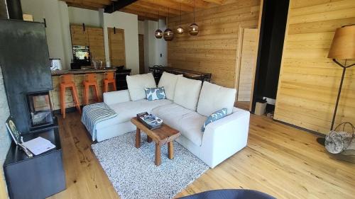 Puy-Saint-Vincent Chalet De Esquí | Résidence Maison - Superbe Maison de Village entièrement rénovée MAE-5594