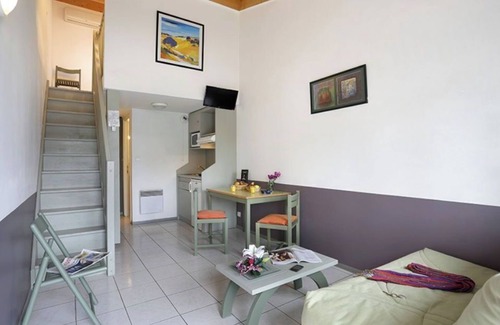 Merville Apartamento | Résidence Résid'price ST6