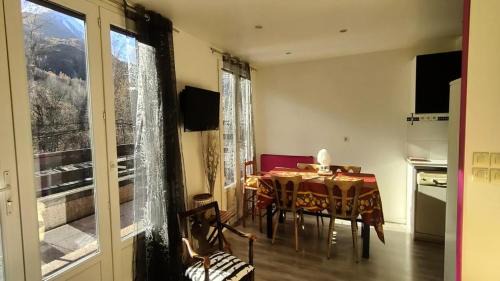 Vallouise Apartamento | Résidence Saint Genest - Appartement proche Village 4 pers MAE-1911