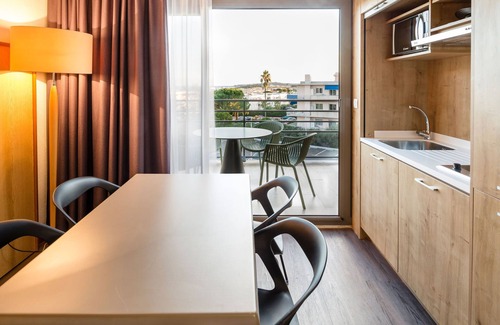 Plaine de la Brague Apartamento | Résidence Thalazur Antibes by Interhome