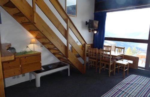 Arc-1800 Apartamento | Résidence Tournavelles - Appartement 2 pièces 7 personnes en duplex, au pied des pistes et des commerces, proche de l'ESF et de la garderie dans le villa MAE-1875