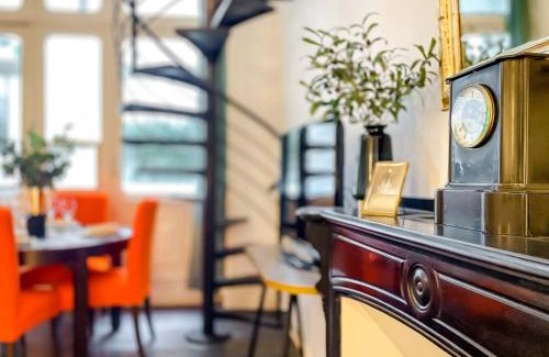 Centre Historique Apartamento | RétroMirabeau "Le Jacobin" - 75m2 - TERRASSE EXTERIEURE PATIO- 2 à 4 pers - CALME - COURS MIRABEAU HALLES GARE - EMPLACEMENT TOP - Chèques Vacances CONNECT