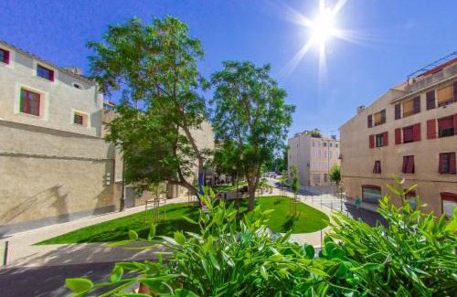 Centre Historique Apartamento | RétroMirabeau "Le Raspaïl" - 65m2 avec VUE - 2 CHAMBRES - 4 pers - COURS MIRABEAU HALLES GARE - EMPLACEMENT TOP - Chèques Vacances CONNECT
