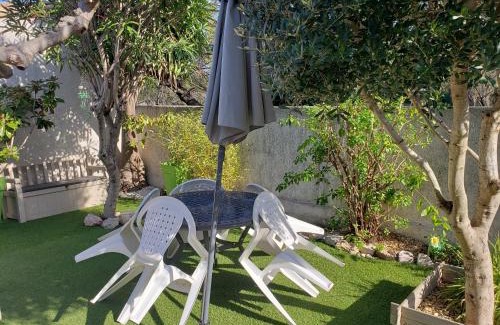 Frontignan Villa | Rêve Bleu, Maison T3 Frontignan Plage avec Jardin, Mer à 250m, Clim & Parking