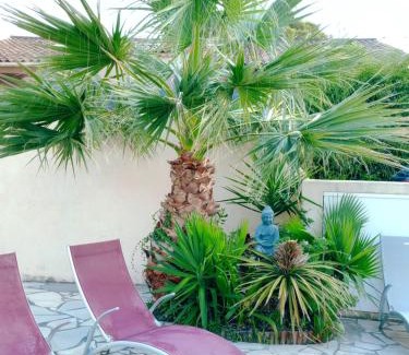 La Nartelle Casa | Rêve D'azur plage de la Nartelle, Mazet 35m2, parking, Piscine partagée, Terrasse BBQ & draps inclus