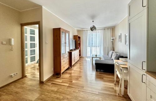 Zabki Apartamento | Różana Apartment with Parking
