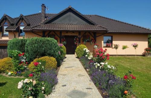 Bystrzyca Kłodzka Casa | Różany Dworek