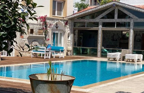 Tokoglu Cama Y Desayuno | Rüzgar Gülü Butik Otel