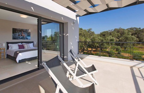 Chalikounas Villa | R 1384 Paradisun Villa - BlueVillas Corfu